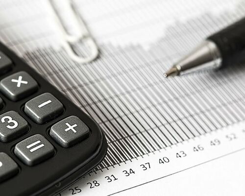 calculator-calculation-insurance-finance
